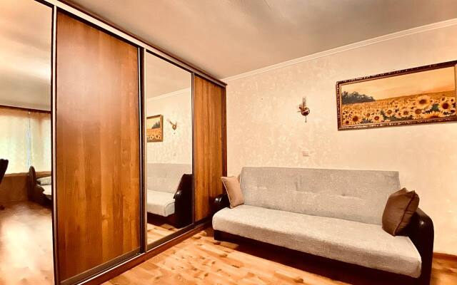 Ryadom S Metro Shelepikha Flat