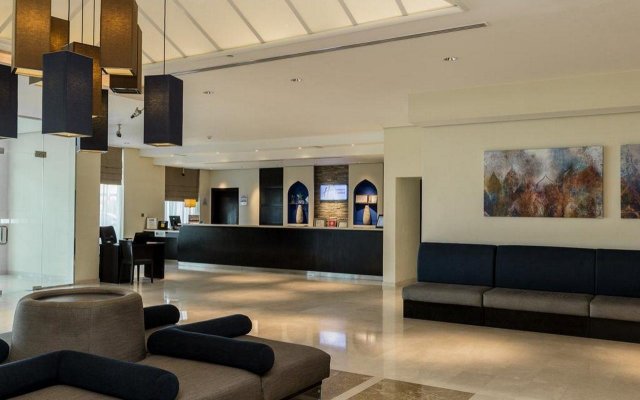Holiday Inn Express Dubai Airport an IHG Hotel