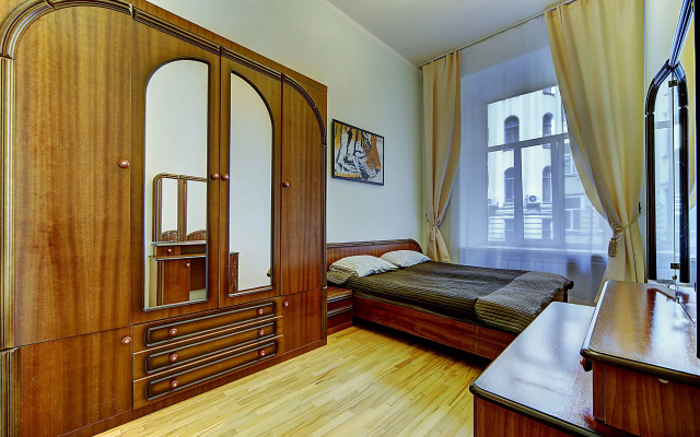 Апартаменты Сутки Петербург Невский 65