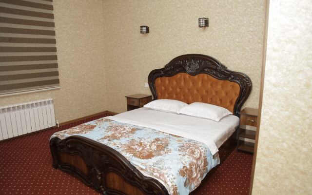 Отель MUFARSHOX