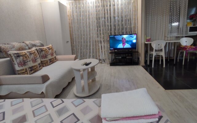Studiya V Tsentre Gomelya Flat
