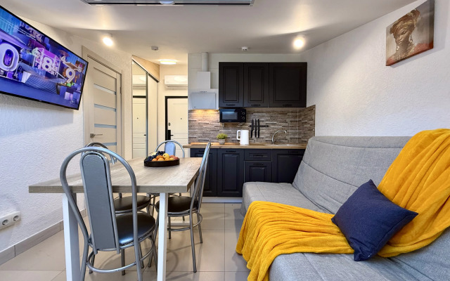 Апартаменты №8 "Полулюкс" на мансардном этаже