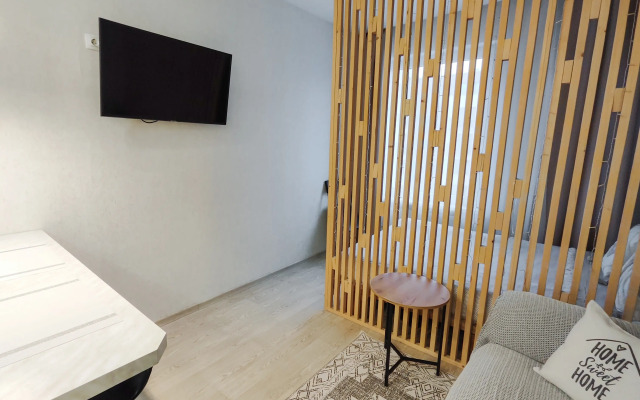 V Tsentre Petrozavodska U Naberezhnoy Flat
