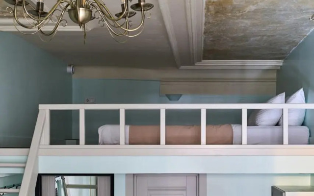 Апартаменты Петергоф Фьюжн на Достоевского