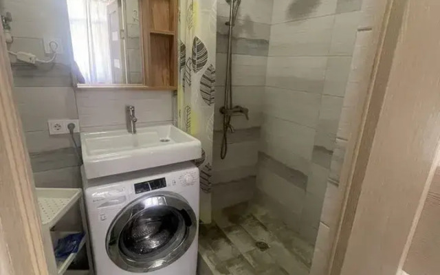 V Kvartale Uspenka 2/13 Flat