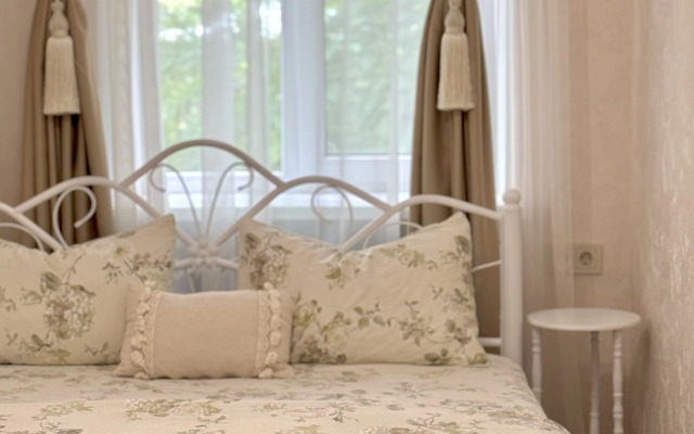 Uyutnaya V Tsentre Goroda Flat