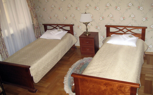MarLen Guest House