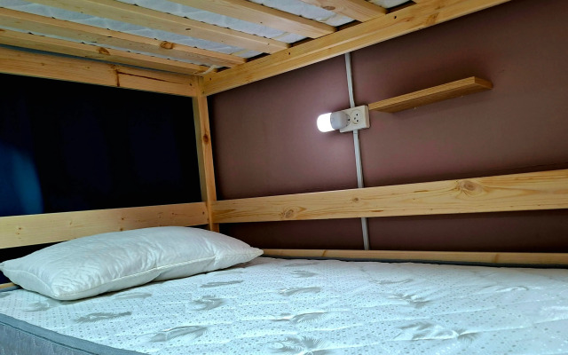 Gosti Hostel