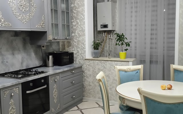 Uyutnaya So Vsemi Udobstvami Flat