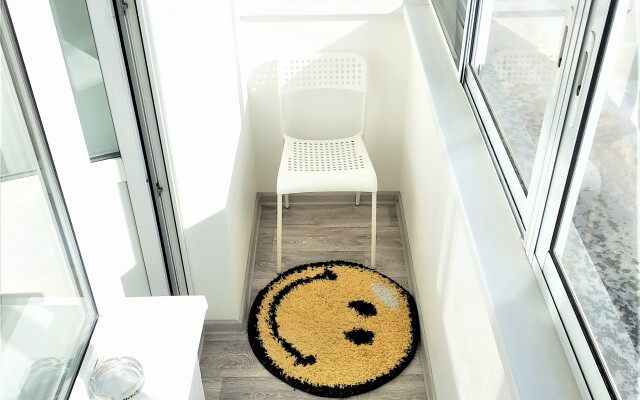 Апартаменты возле площади 1905 года