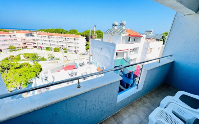 Blue Golden Sea Hotel