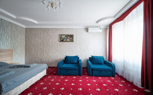 Loza Hotel