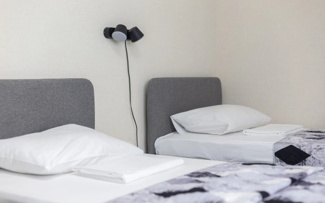 2-Komnatnye V Taunkhause S Garazhom V Kudepste Apartments