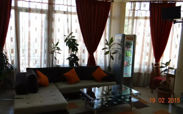 Konti Hotel