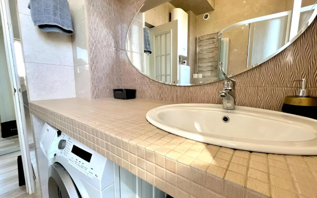 Flat na Orbitovskoy 2B