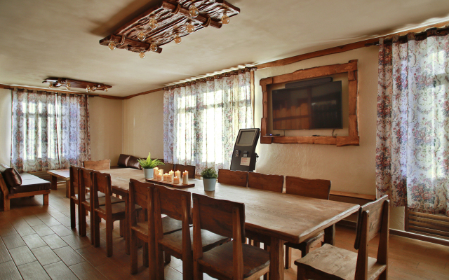 Гостевой дом Коттедж на Полевой