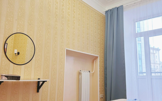 Chetyrekhkomnatnaya Natali Apart V Tsentre Moskvy Flat