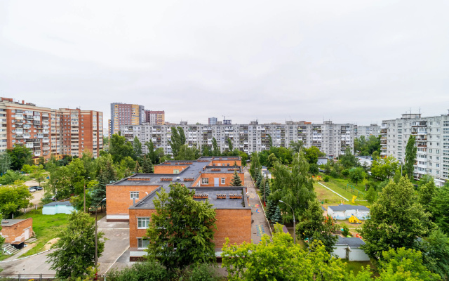 Kvartira 2h komnatnaa na ul. Sergea Esenina 21, Strelka