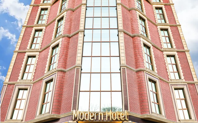 Modern Hotel