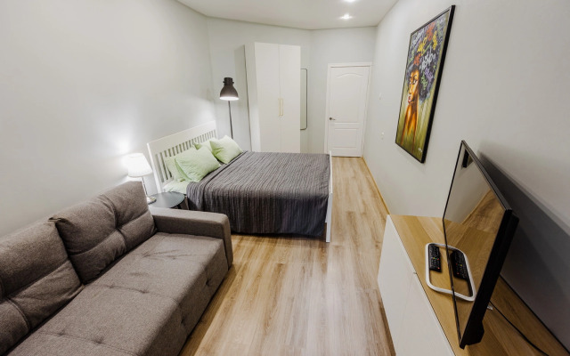 Апартаменты SpbStay с тремя спальнями на Рубинштейна 25