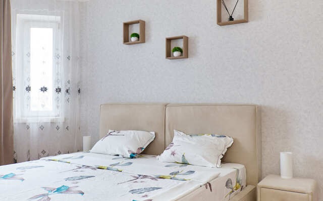 Апартаменты Минская 12