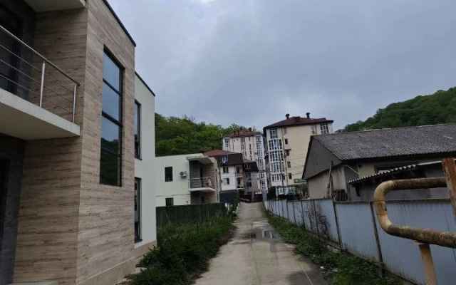 Dom s podogrevaemym basseynom Private house