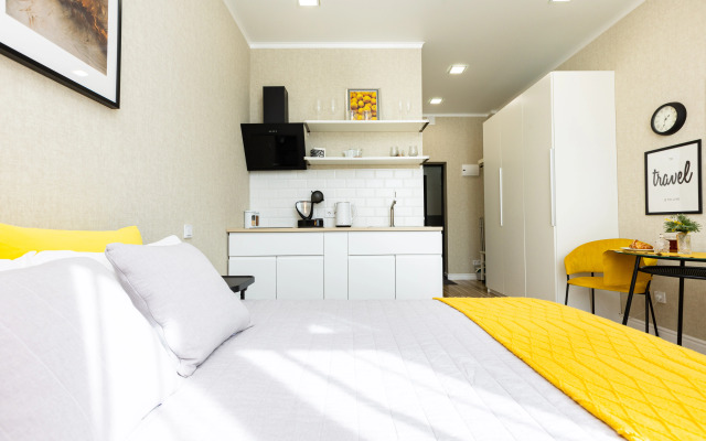 Апартаменты Hello Yellow Aparts