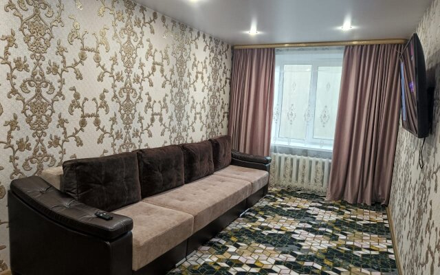 Komsomolskaya 28 Apartments