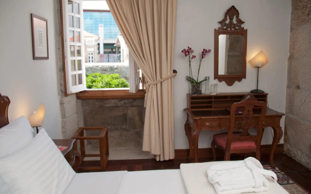 Casa Melo Alvim by Unlock Hotels