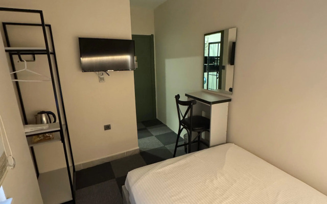Grand Rafinn Hotel