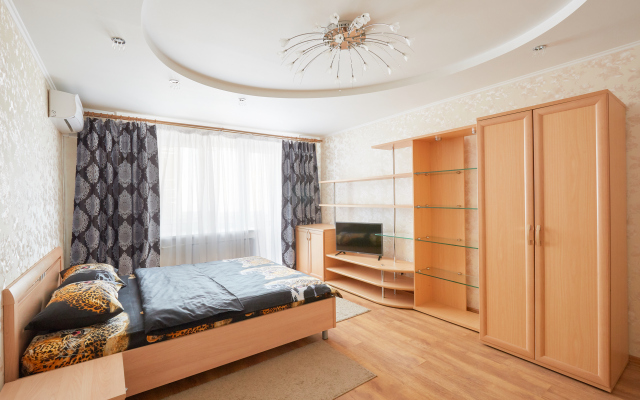 Abazhur Apartment na Karelzeva