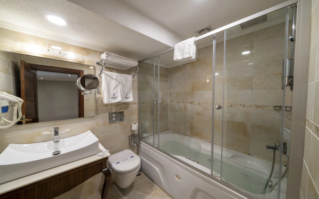 Amethyst Hotel