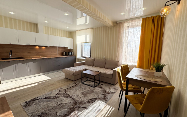 Квартира 2-комнатная на Октябрьской 3