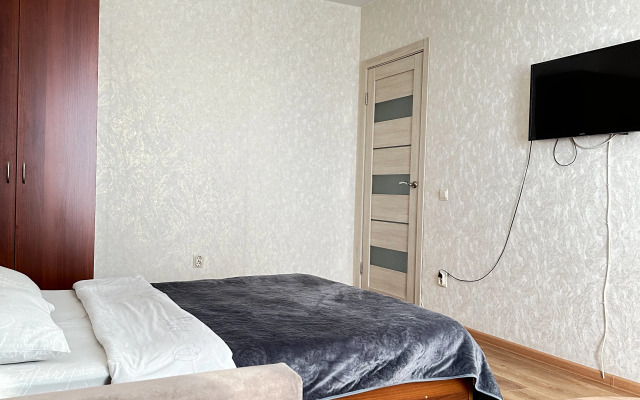 Na 6-Oy Sovetskoy Flat