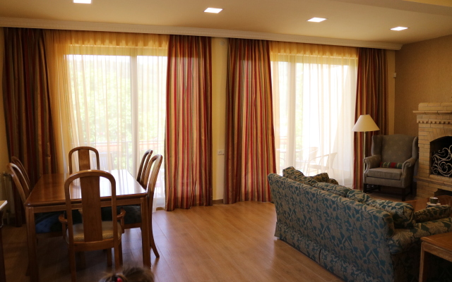 Dilijan Garen House Villa