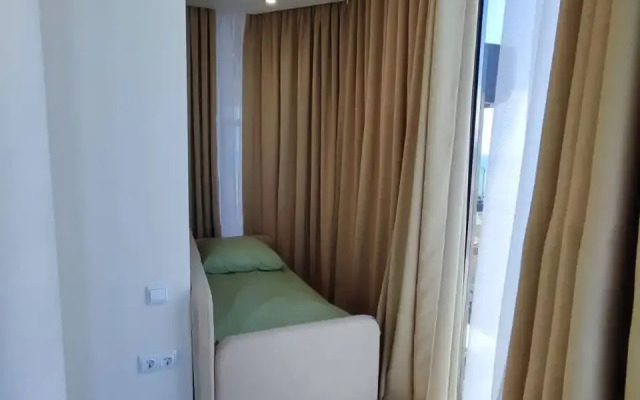 Prostornye S Vidom Na More Apartments