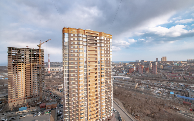 Апартаменты  TopHouse на Нейбута 6 студия