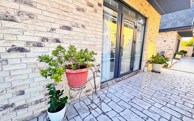 Tikhiy Ray 1+2 Private House