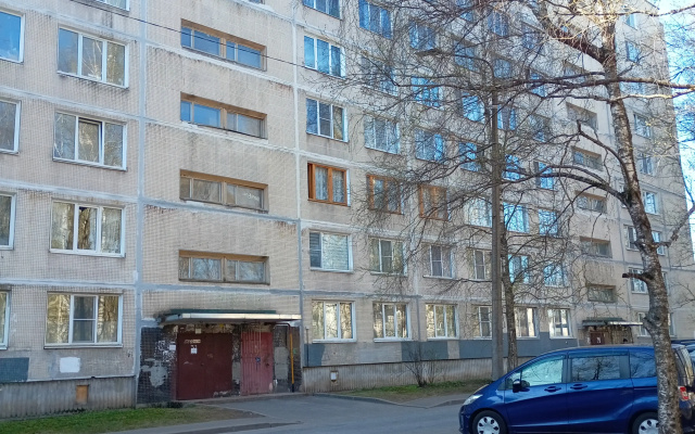 Квартира Двухкомнатная Многоквартирный дом Уютный Тихвин 1-50