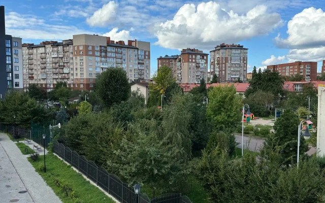 Квартира с 2 спальнями Еловая аллея