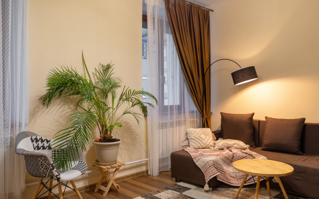 S Dvumya Spalnyami Vozle Kremlya Flat