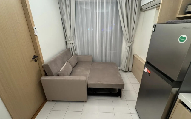 Milaya s Basseynom Ryadom s Morem Flat