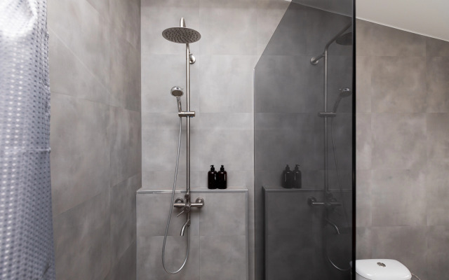 S Basseynom I Mangalom Dlya 8 Gostey Private house