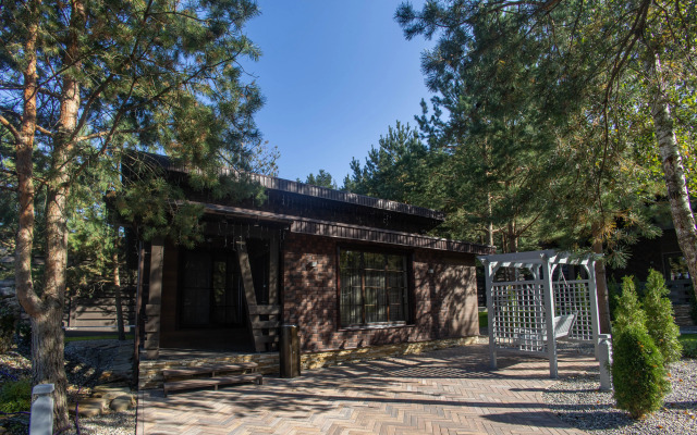 Guest house Park-Otel "petrovskie Parusa"