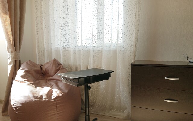 Апартаменты рядом центр Кругозор