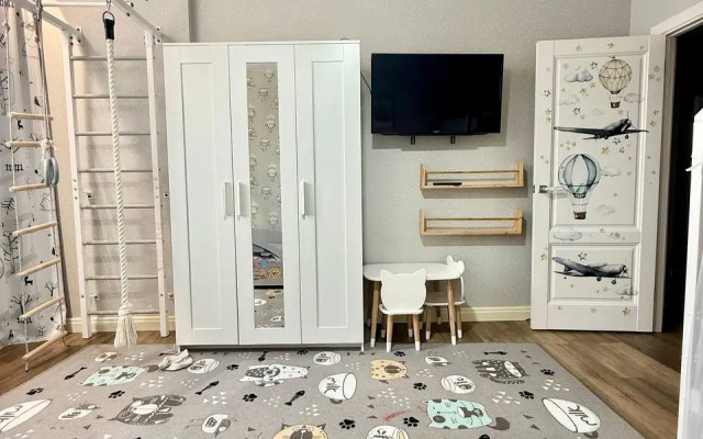 Sovremennaya U Trts Sitimoll Flat
