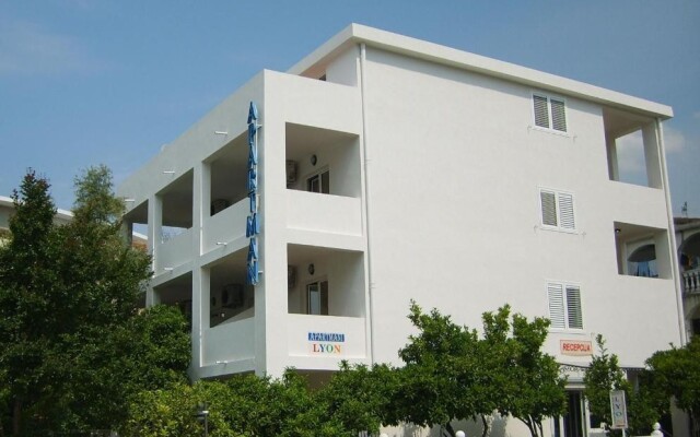 Villa Lyon Budva Villa