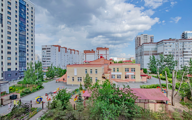 Yarkaya ryadom s Rivyeroy i Tatneft arenoy Flat