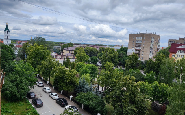 Komfortnaya 2-Ka V Tsentre Flat