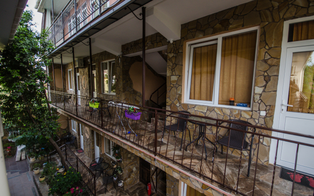 Ryzhiy Kot Guest House